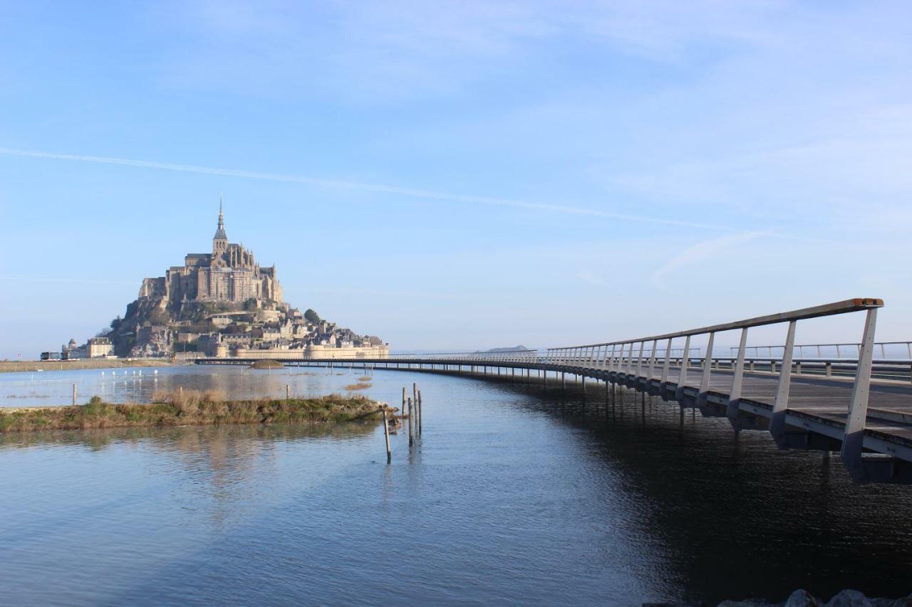 Gite Mont Saint Michel "Aucoeurdelabaie" Sains Exteriör bild